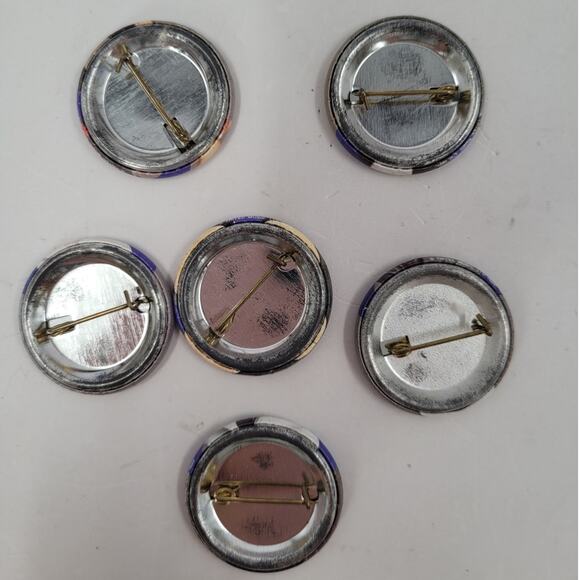 Vintage Duran Duran 80s Pin Lot Five Band Buttons Music Retro Collectible - Picture 3 of 10